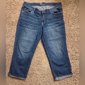 Old Navy The Flirt Relaxed Fit  Cropped Blue Jeans